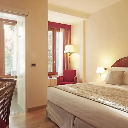 Belvedere Hotel 4*